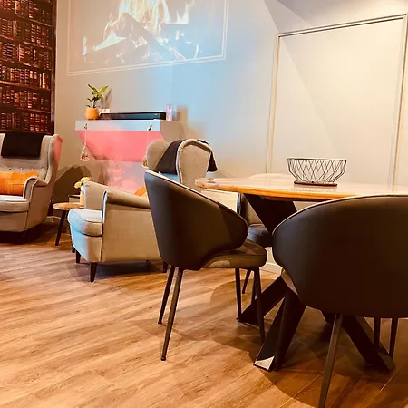 Ferienhaus Phoenix Avec Cheminee, Terrasse Et Videoprojecteur