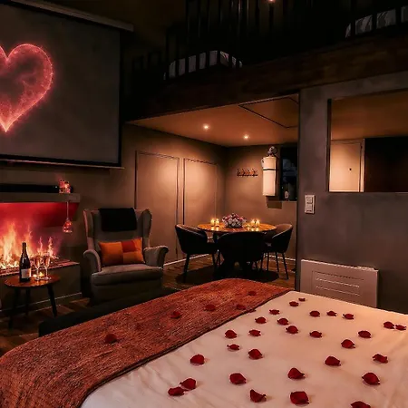 Phoenix - Maison Cosy Avec Terrasse & Cinema Prive